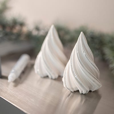 Collagekuva resin valettu joulukuuset