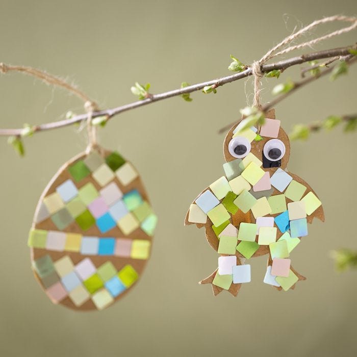 Pääsiäistipu ja -muna mosaiikeista