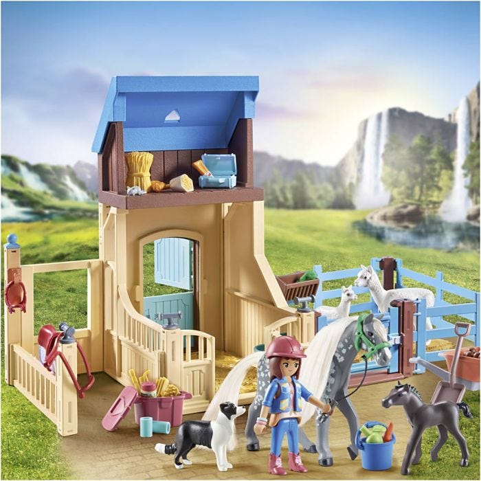 Playmobil-hevostalli, Amelia ja Whisper, Kork. 24 cm, Pit. 38 cm, Lev: 19 cm, 117 osaa/ 1 pkt