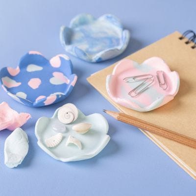 Silk Clay® -massasta valmistetut kulhot pikkutavaroille