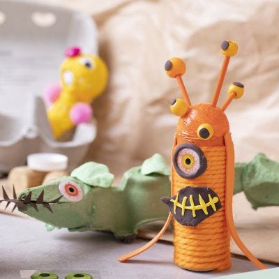 Monsterit kierrätysmateriaalista