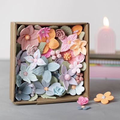 Kukkalaatikko Silk Clay®- ja Glitter Clay -massoilla