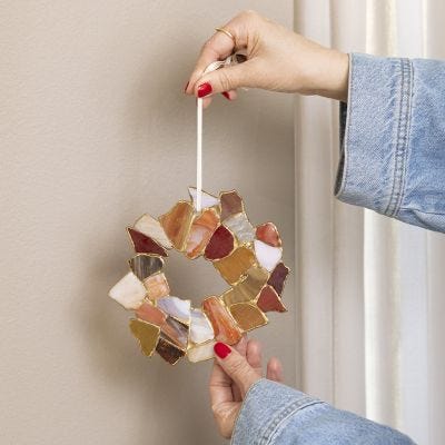 Kintsugi-tekniikalla luotu lasikerros
